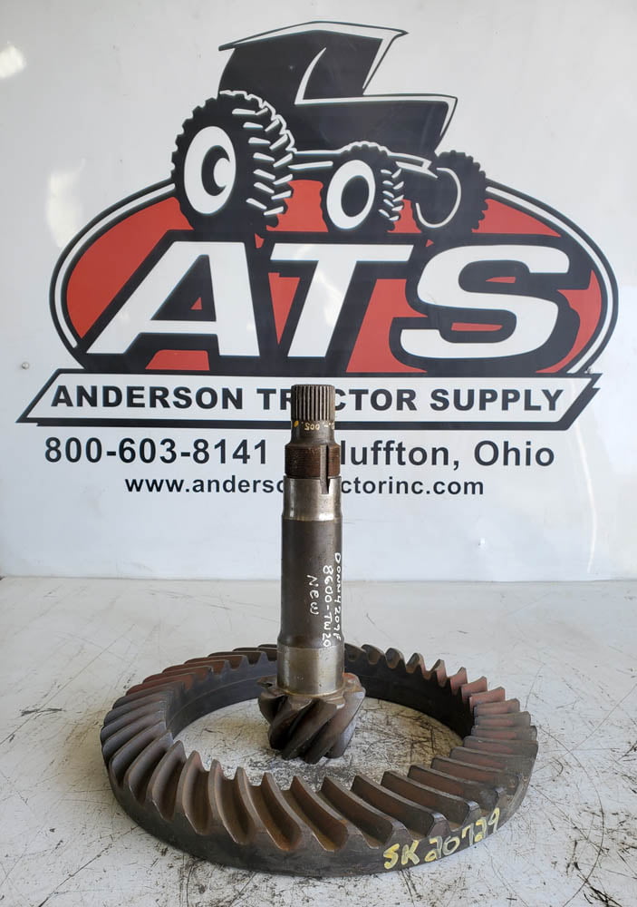 NEW FORD/NHOLLAND RING & PINION SET - D0NN4209F