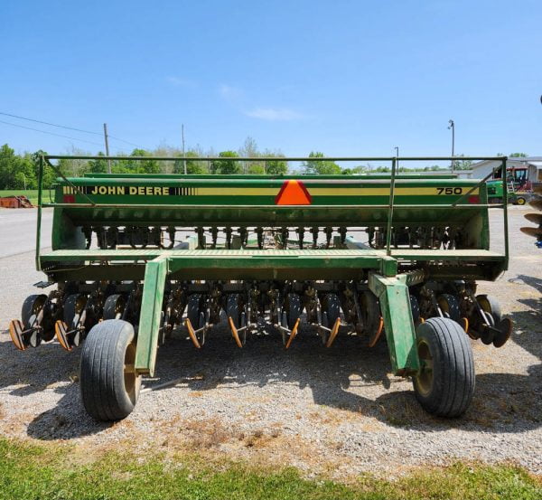 JOHN DEERE 750 DRILL Anderson Tractor Inc.