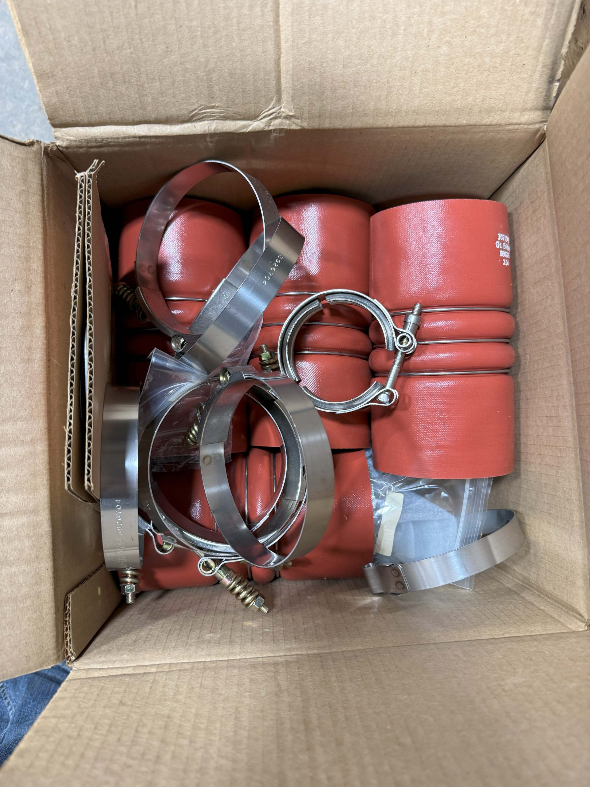 NEW OEM MASSEY FERGUSON 9790 COMBINE ENGINE - 71387730 - Image 5