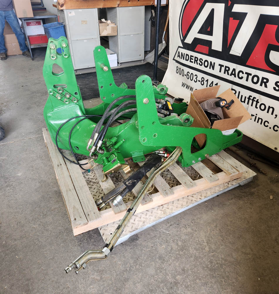 673 LOADER BRACKET KIT - Image 3