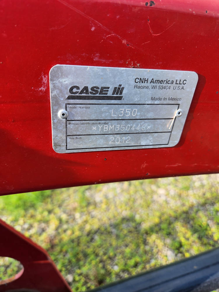 CASE I.H. L350 LOADER W/ 6' BUCKET - Image 7