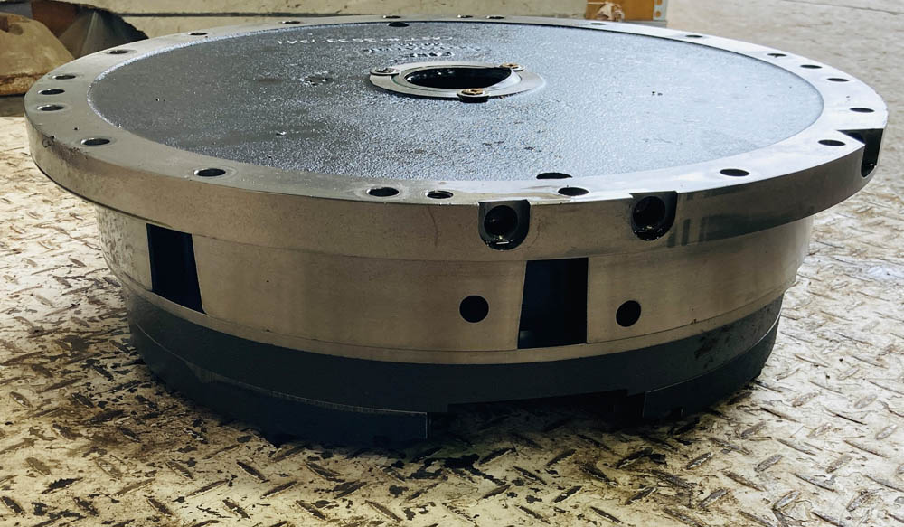 GOOD USED FRONT BRAKE CARRIER ASSY - 398453A1 - Image 5