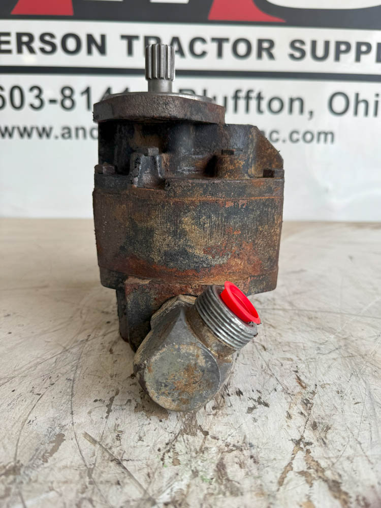 GOOD USED TRANSMISSION OIL PUMP - 84176413 - Image 3