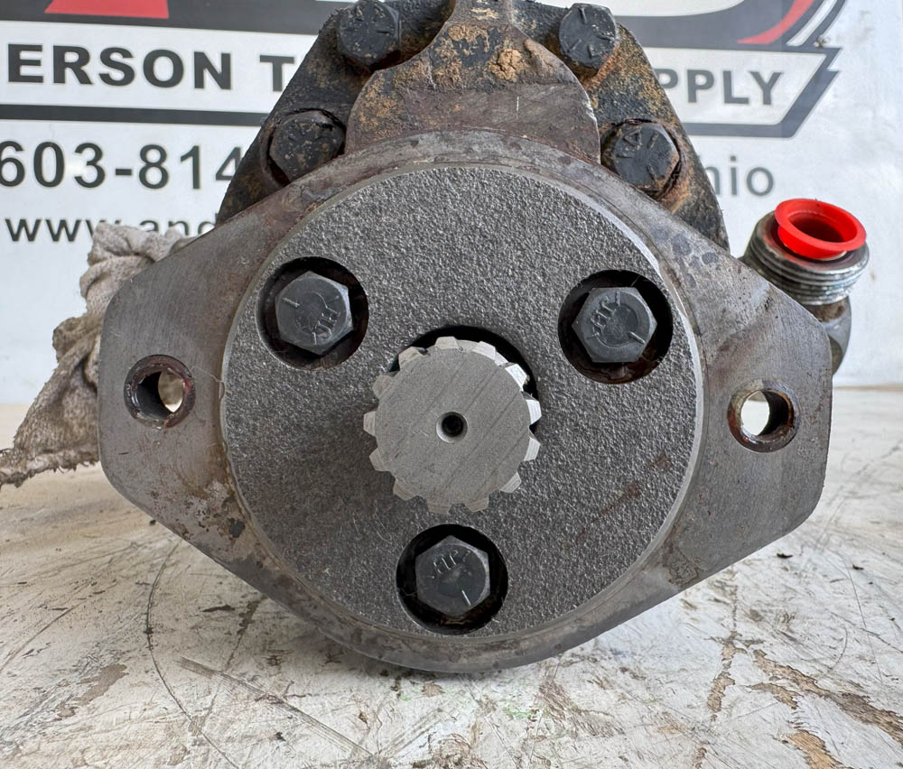 GOOD USED TRANSMISSION OIL PUMP - 84176413 - Image 5