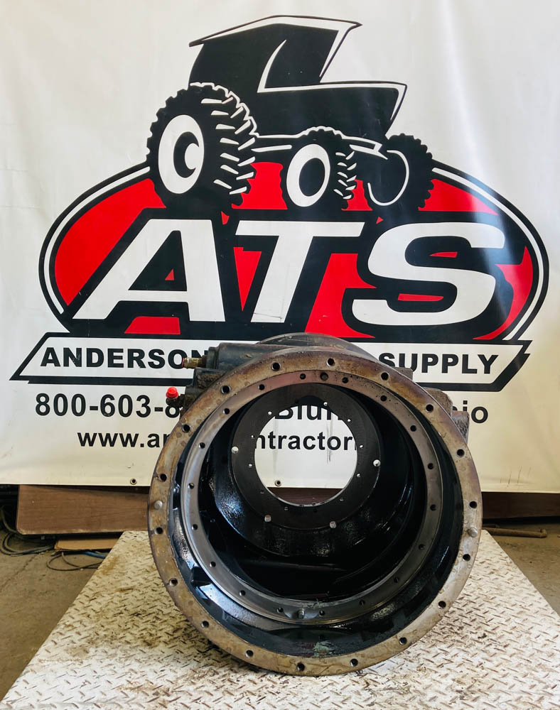 GOOD USED CENTER FRONT AXLE HOUSING - 87438232