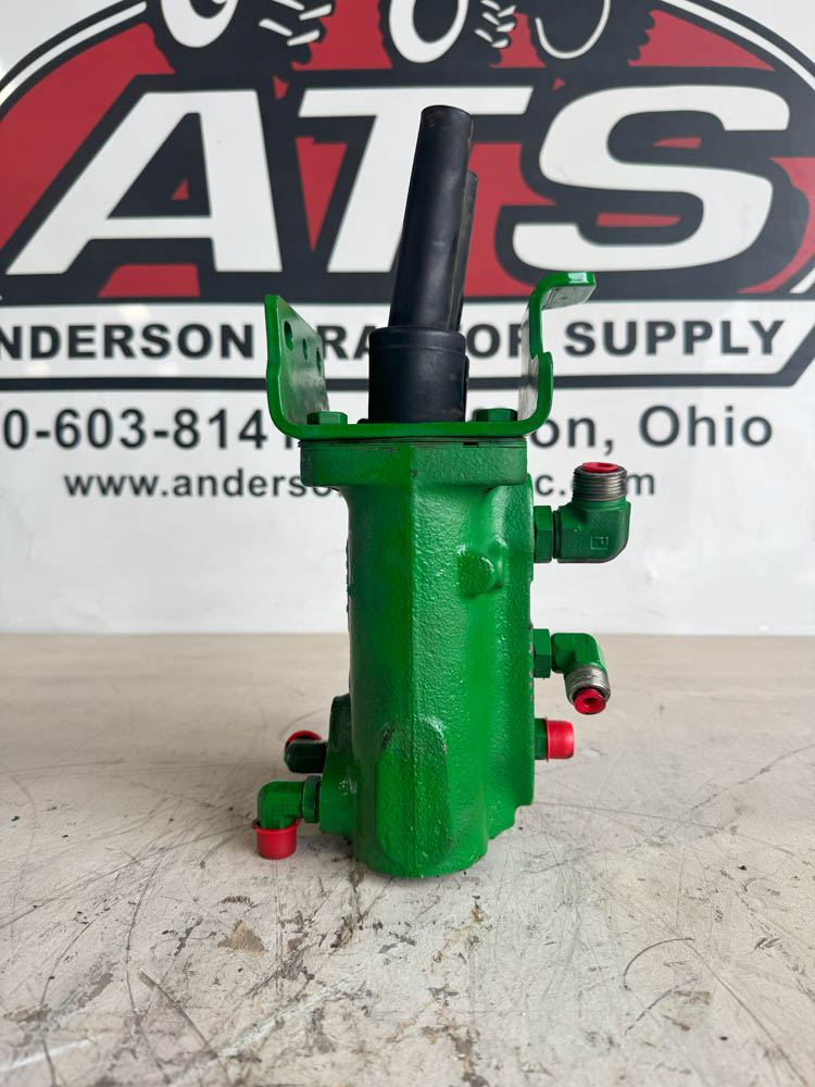 GOOD USED BRAKE VALVE - RE172130 - Image 4