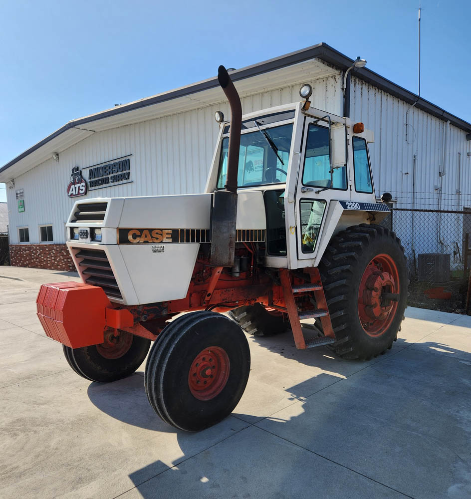 1981 CASE 2290 2WD TRACTOR W/ 4455 HRS.
