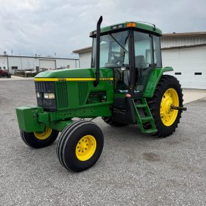 2000 JOHN DEERE 7410 2WD TRACTOR W/ 2853 HRS.