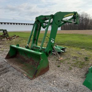 JOHN DEERE 746 SELF LEVELING LOADER