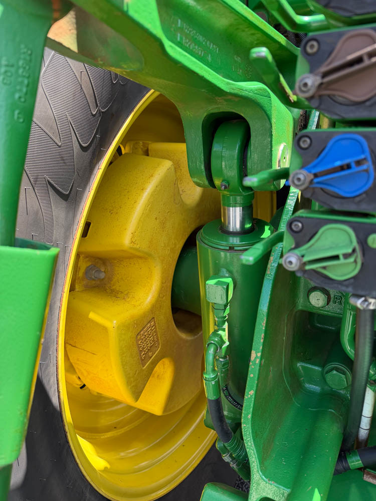 2014 JOHN DEERE 8310R MFWD TRACTOR W/ 8051 HRS. - Image 10
