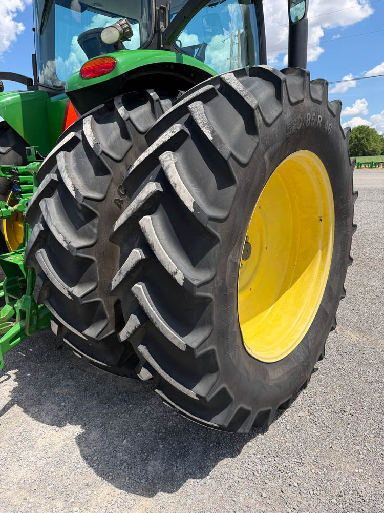 2014 JOHN DEERE 8310R MFWD TRACTOR W/ 8051 HRS. - Image 11