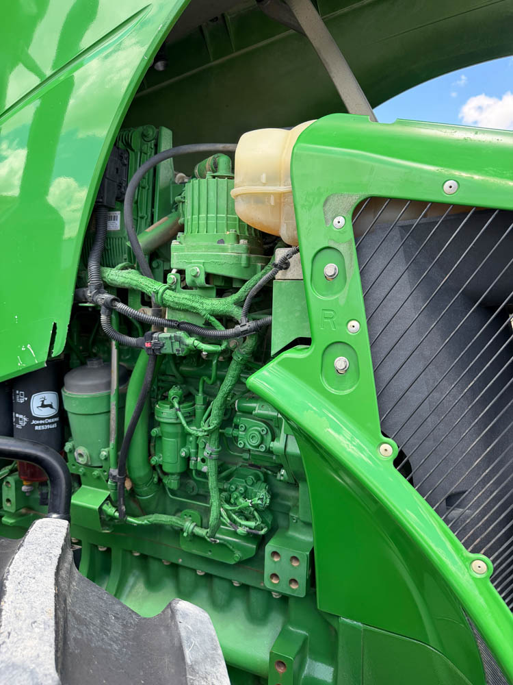 2014 JOHN DEERE 8310R MFWD TRACTOR W/ 8051 HRS. - Image 22