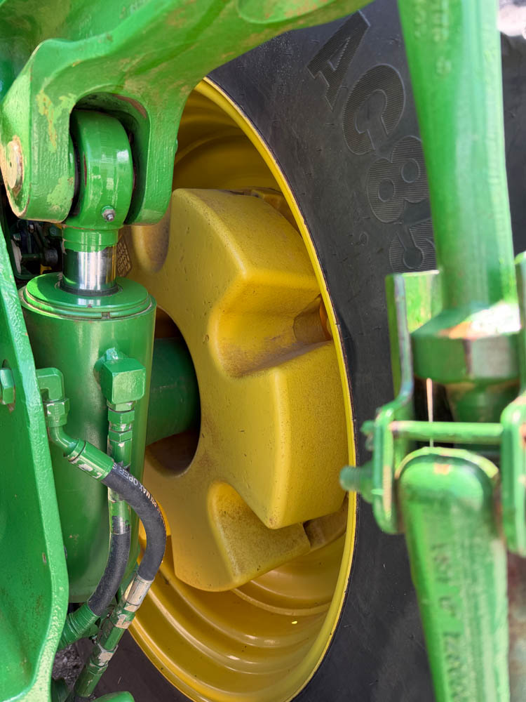 2014 JOHN DEERE 8310R MFWD TRACTOR W/ 8051 HRS. - Image 9