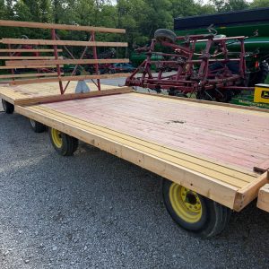 15'x10' FLAT BED HAY WAGON
