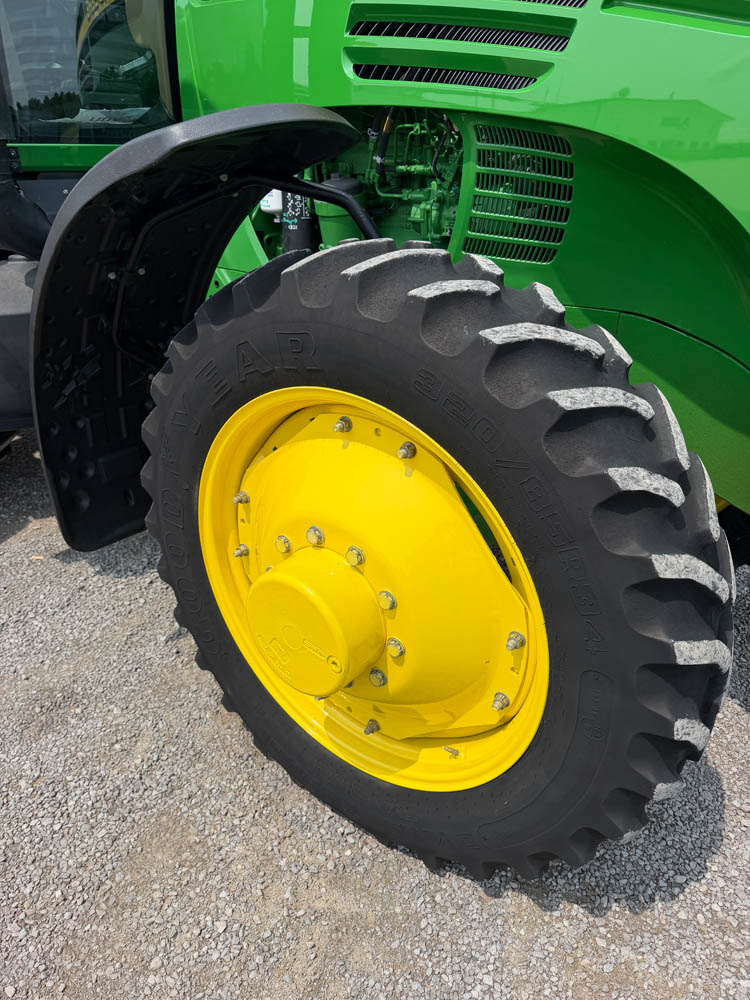 2005 JOHN DEERE 7820 MFWD TRACTOR W/ 1724 HRS. - Image 11