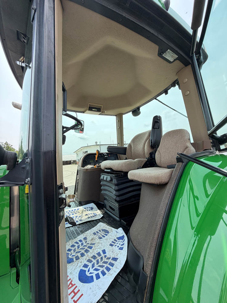 2005 JOHN DEERE 7820 MFWD TRACTOR W/ 1724 HRS. - Image 16